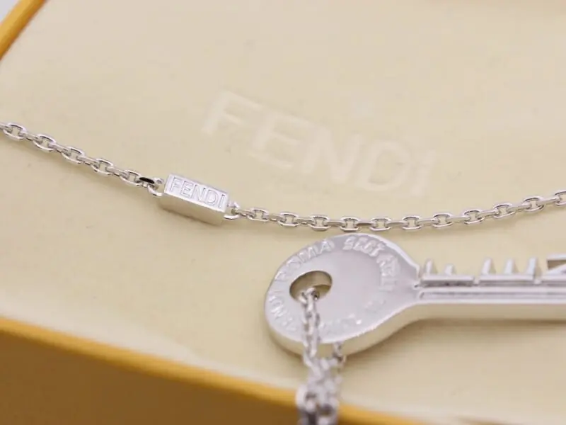 fendi collier s_120403b3